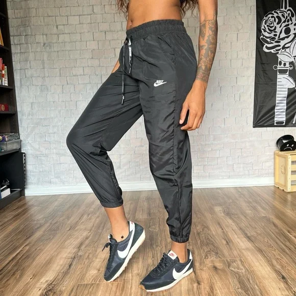 Nike Windbreaker Style Joggers - Picture 4 of 8